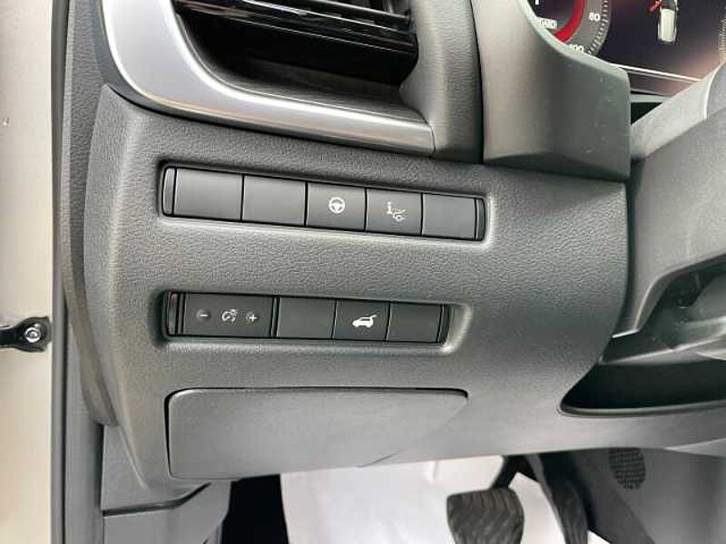 Nissan X-Trail Tekna e-Power HUD El. Panoramadach Navi Leder Memory Sitze