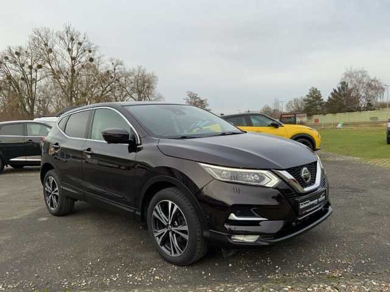 Nissan Qashqai 1.3 N-Connecta EU6d-T DIG-T 160 PS DCT 4x2 Navi 360 Kamera Mehrzonenklima