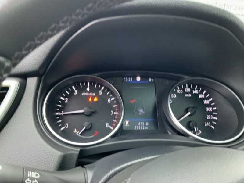 Nissan Qashqai Zama Panorama Navi 360 Kamera DAB SHZ Keyless Entry